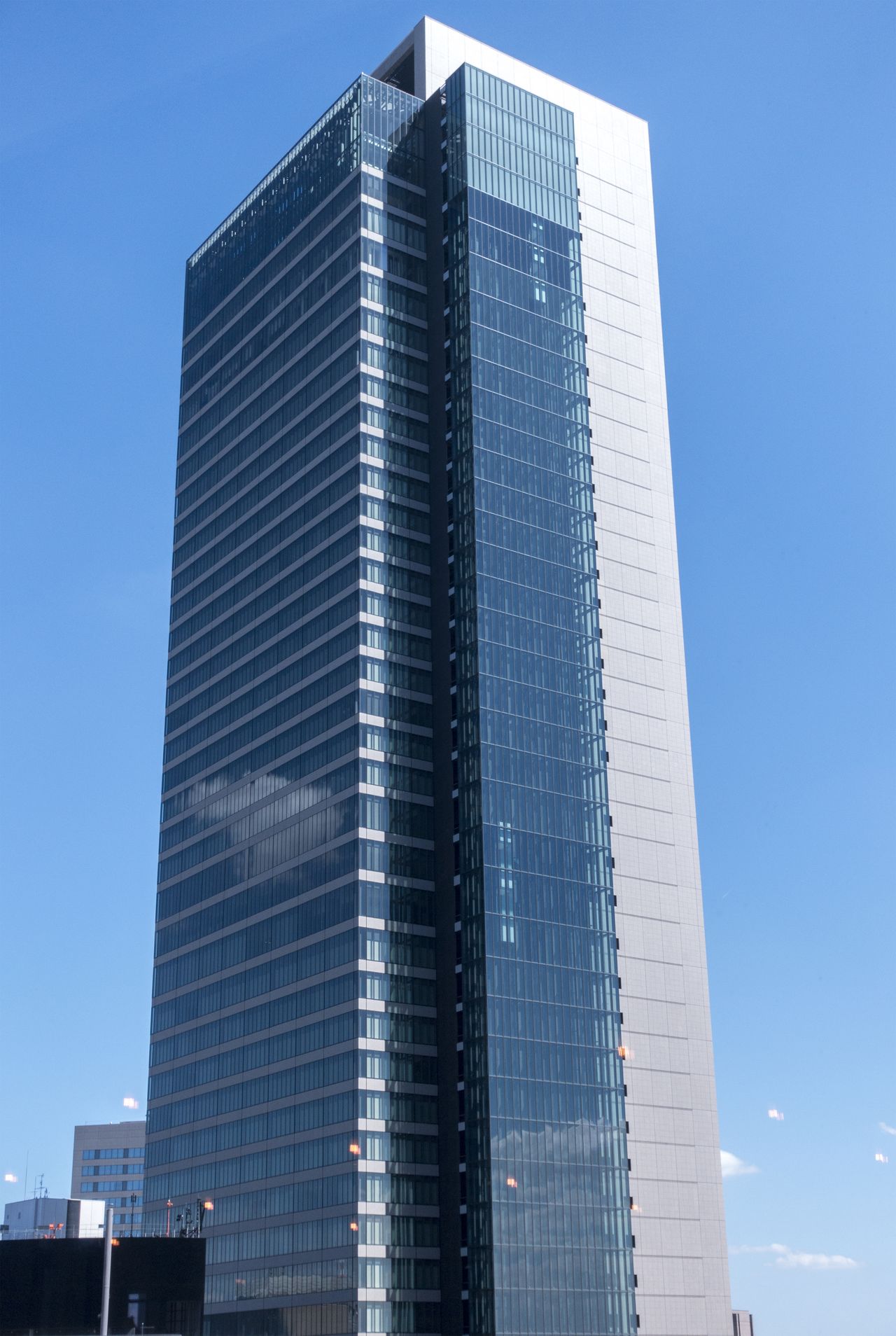 Raina's Japan Travel Journal - Japan's new tallest building opens