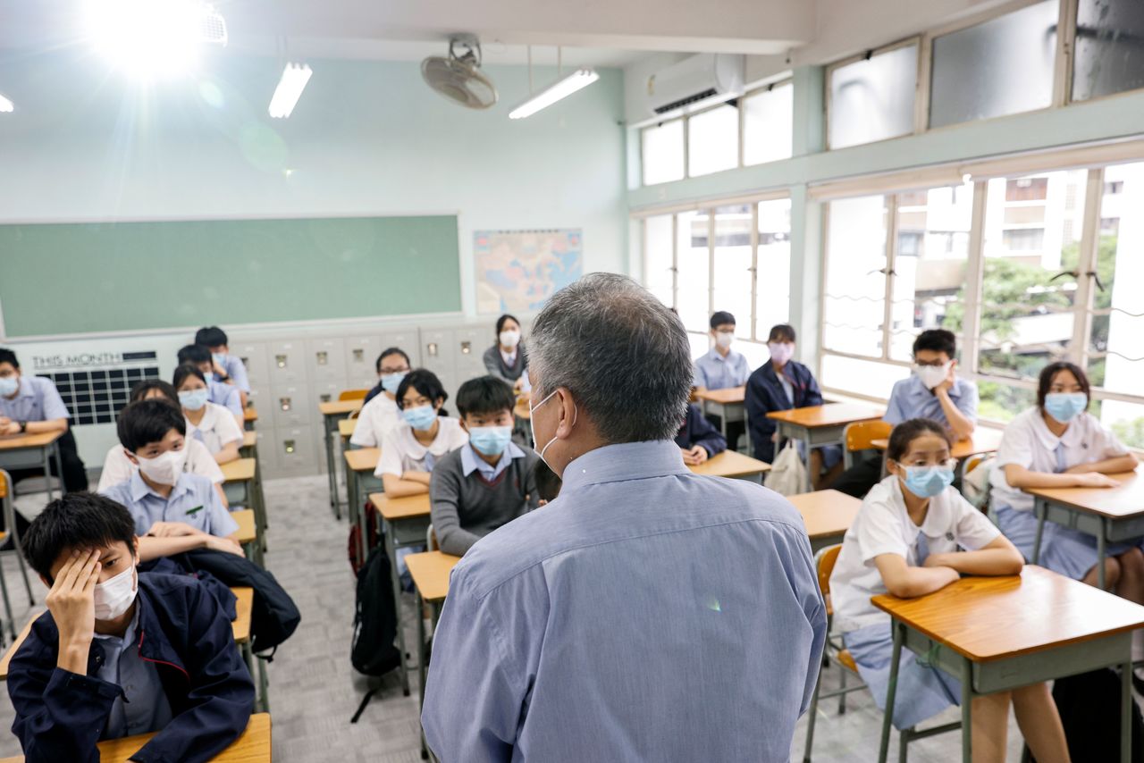 the-8th-hong-kong-secondary-school