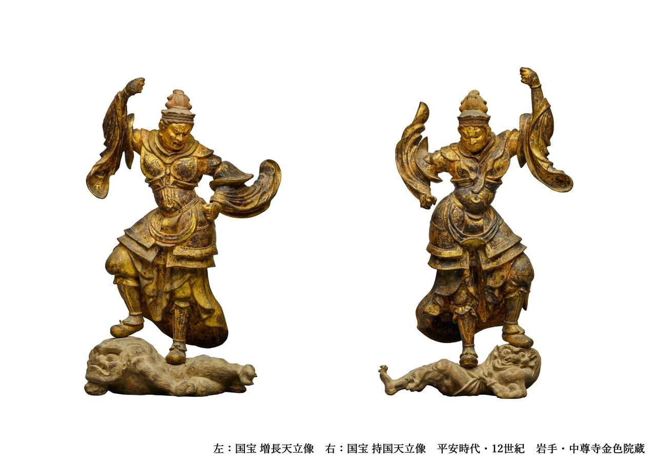 Statues of Virudhaka (left) and Dhrtarastra (right) are also National Treasures. (Courtesy of Chūsonji)
