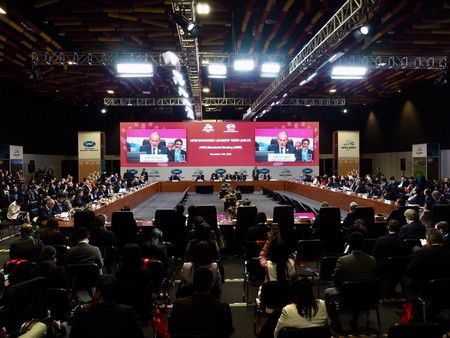 APEC Ministers Acknowledge Importance of Free Trade