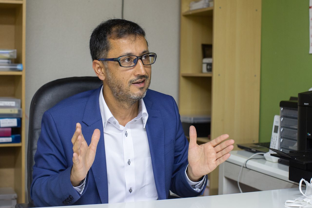 Khan Muhammad Tahir Abbas, dirigeant de l’Association musulmane Beppu, au cours d’un entretien qui a eu lieu le 8 octobre 2020. Il enseigne à l’université Ritsumeikan Asia Pacific depuis 2007.