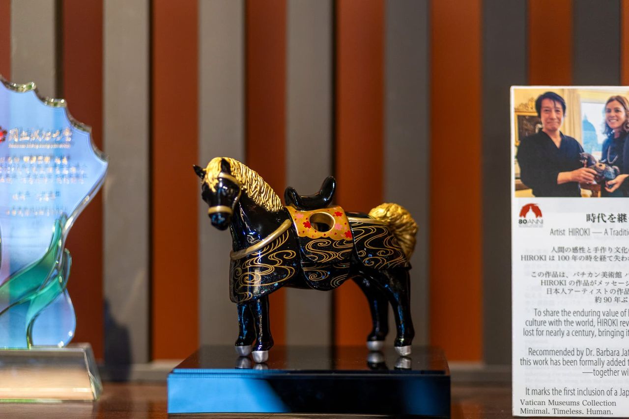 「馬香炉」 (同型作品がバチカン美術館に収蔵)