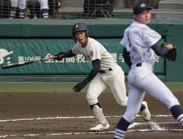 早実、大社など3回戦進出 全国高校野球選手権第9日 | nippon.com